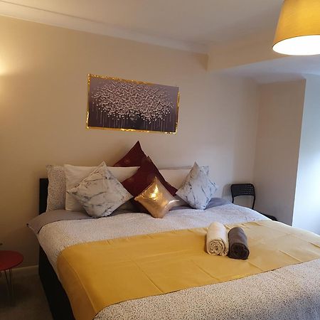 Lovely 1Bedrood Apartment Guildford Exterior photo