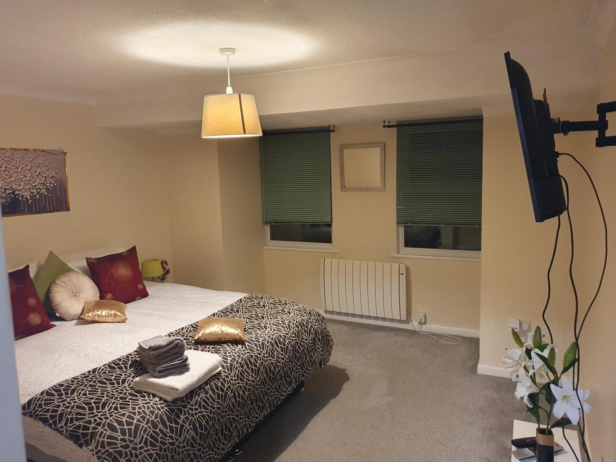 Lovely 1Bedrood Apartment Guildford Exterior photo