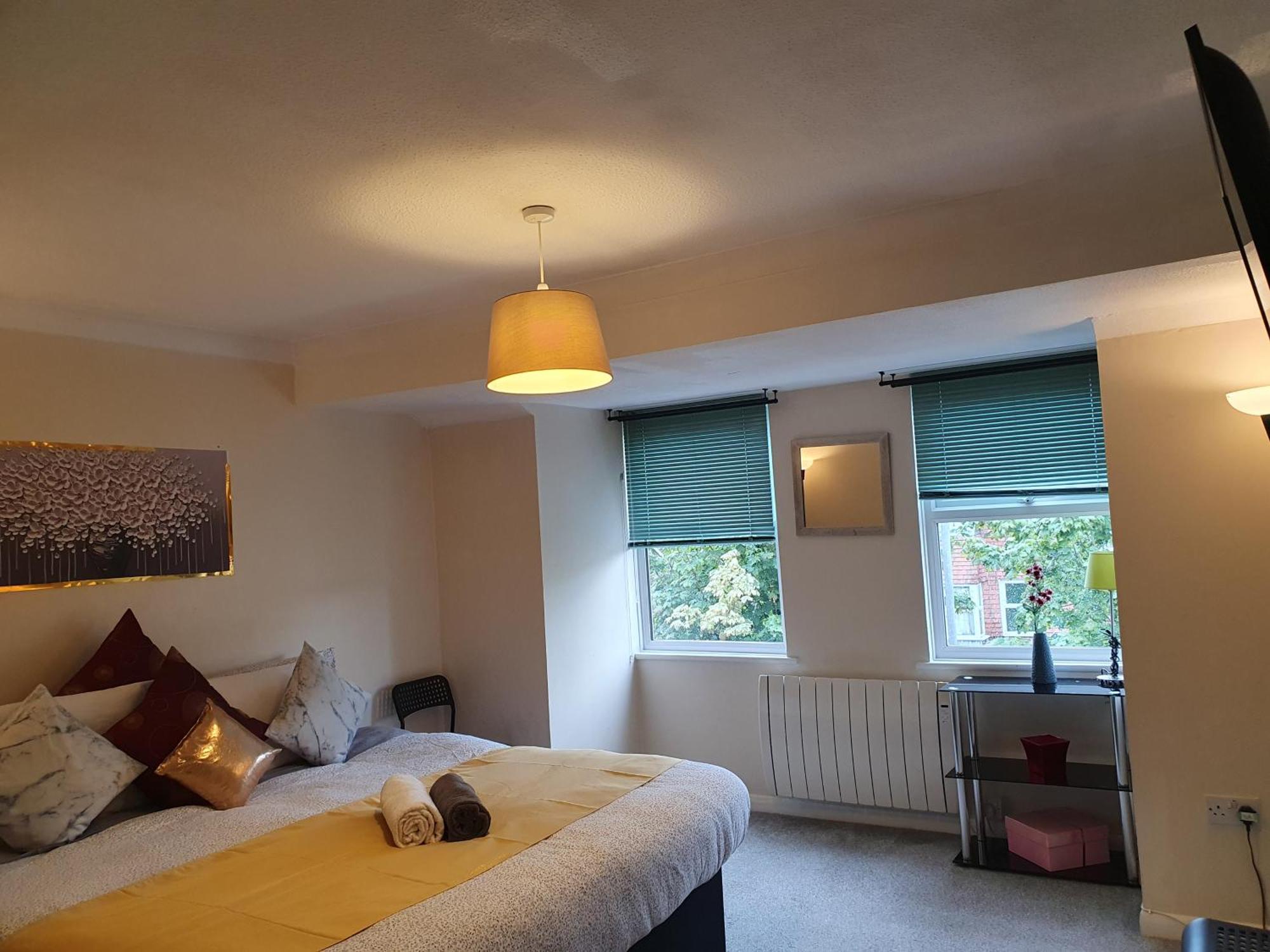 Lovely 1Bedrood Apartment Guildford Exterior photo